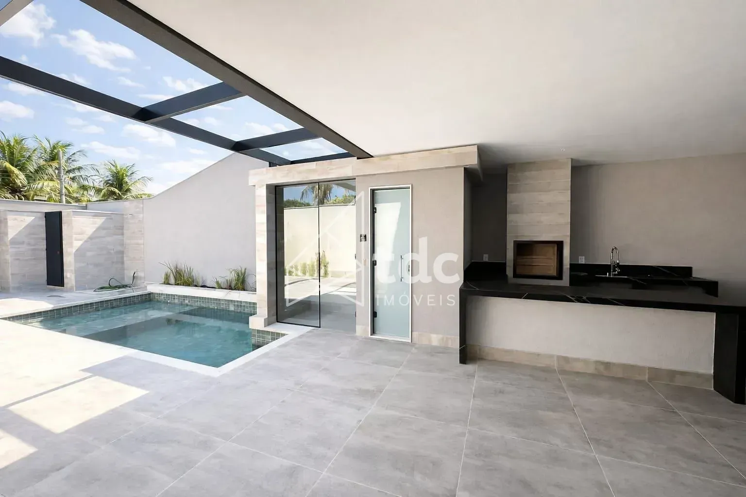 House, 510 m², with a grill on the balcony — photo 7