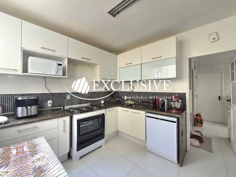 Furnished apartment, 130 m², with a washing machine — photo 8