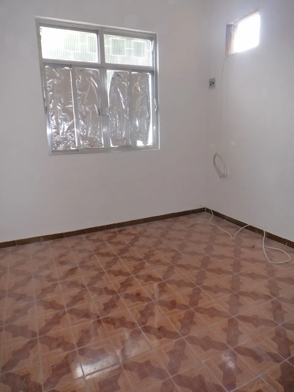 Unfurnished 2-bedroom apartment with 1 parking spot — photo 3