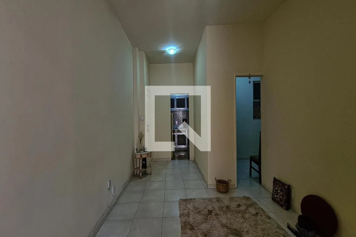 Apartamento amueblado con 2 dormitorios y 2 baños — photo 24
