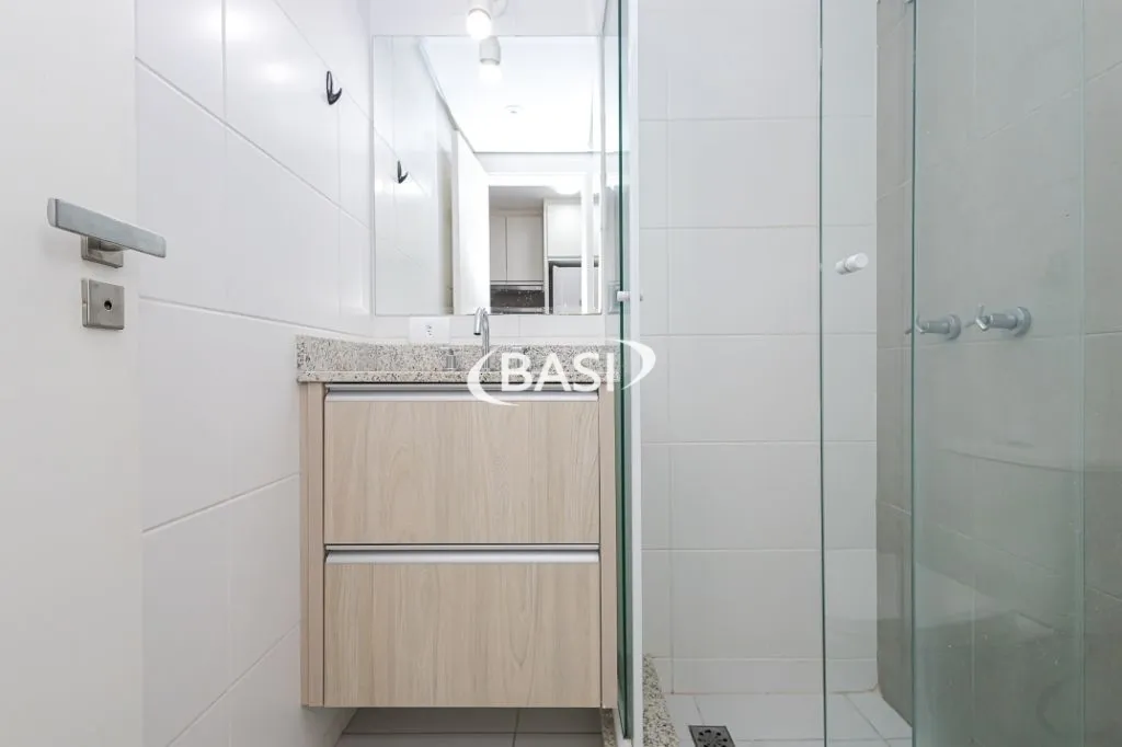 Estudio amueblado de 42 m² en el 15º piso con balcón — photo 62