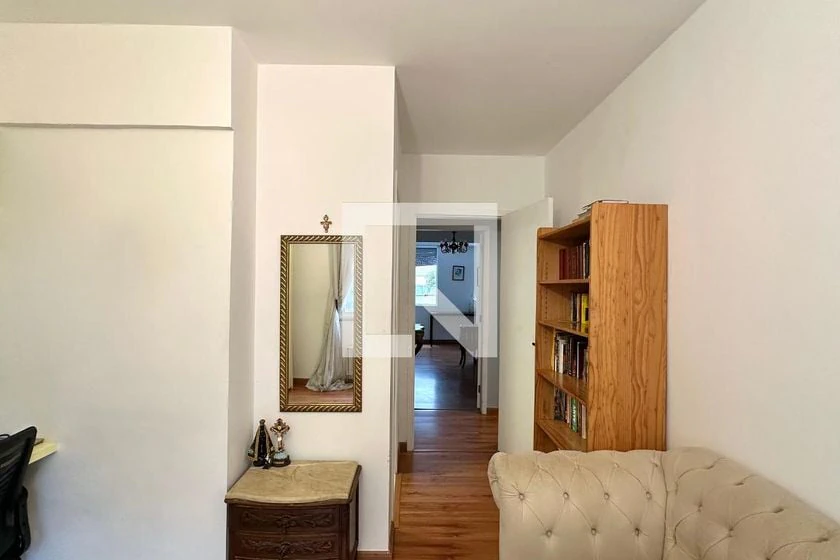 214 m² apartment with 4 bedrooms and 2 parking spaces — photo 30