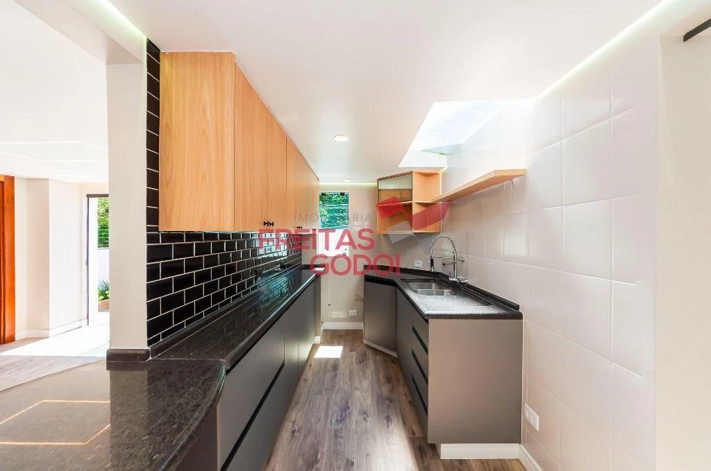 House, 103 m², with a glass-enclosed balcony — photo 7