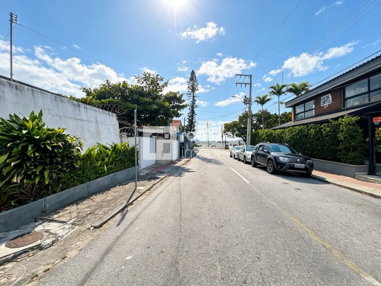 Casa sem mobília com 4 quartos e 417 m² — photo 14