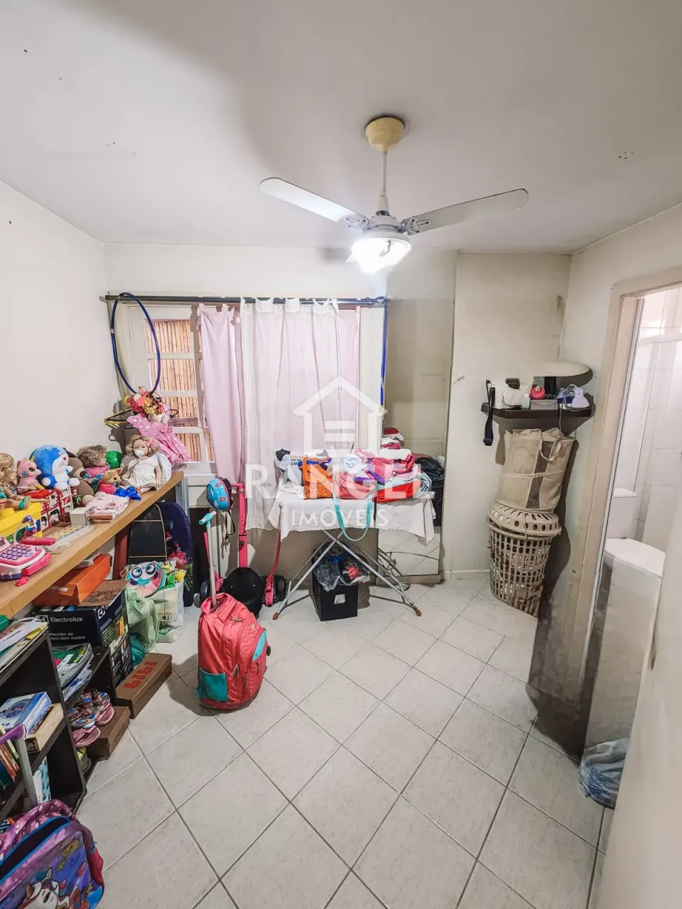 Casa com 5 quartos e 5 banheiros, em condomínio fechado — photo 3