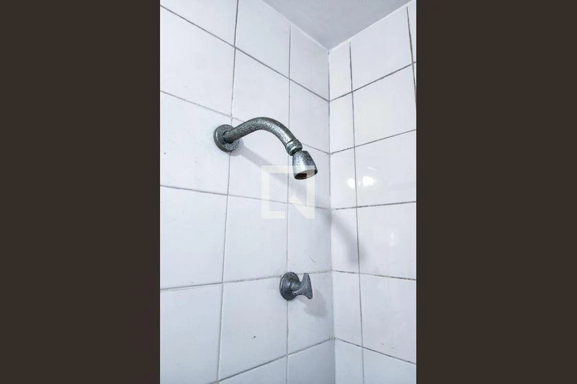 Apartamento de 2 quartos em condomínio com piscina — photo 40