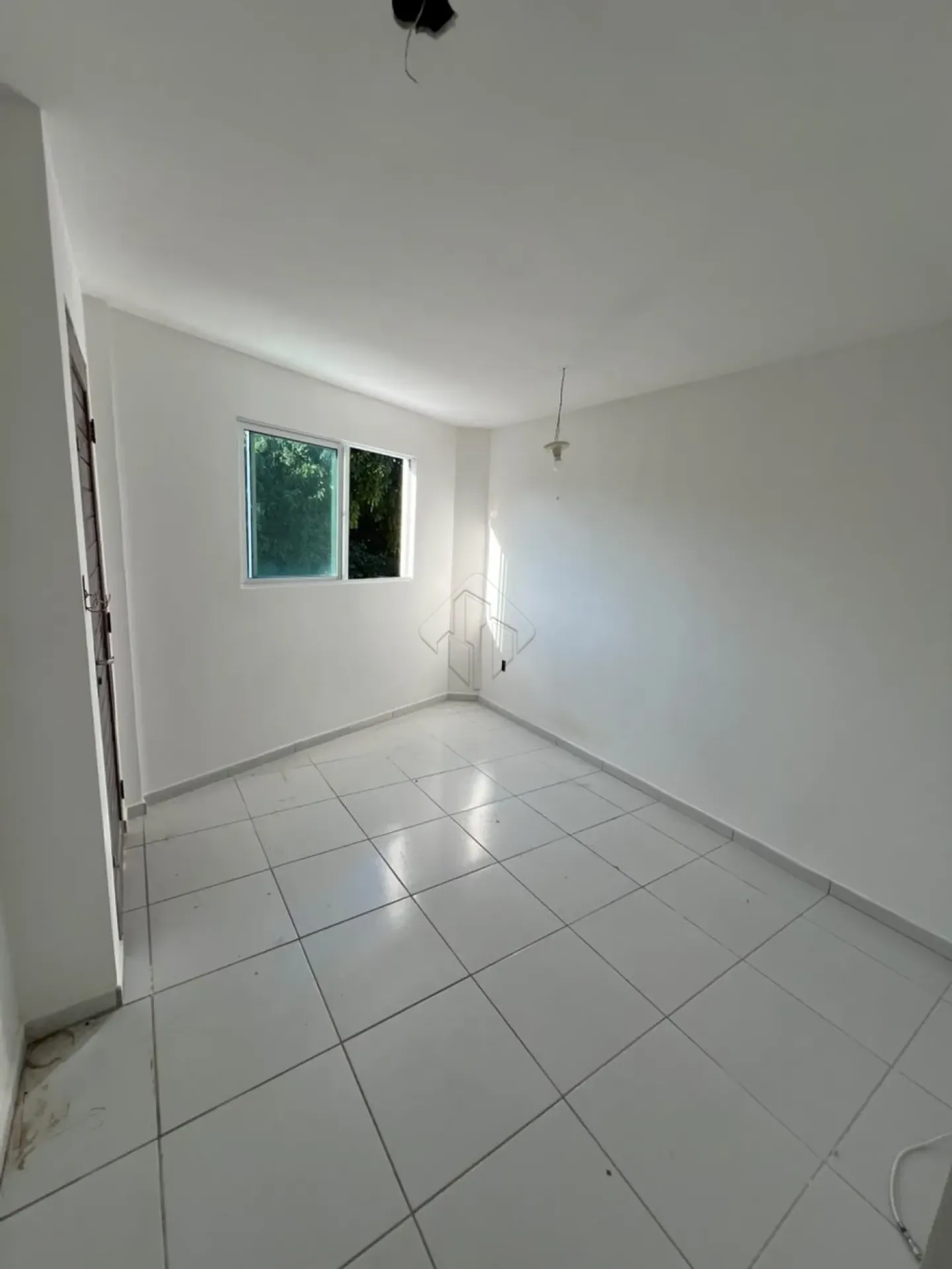 1-bedroom apartment with a closed kitchen and 2 parking — photo 6