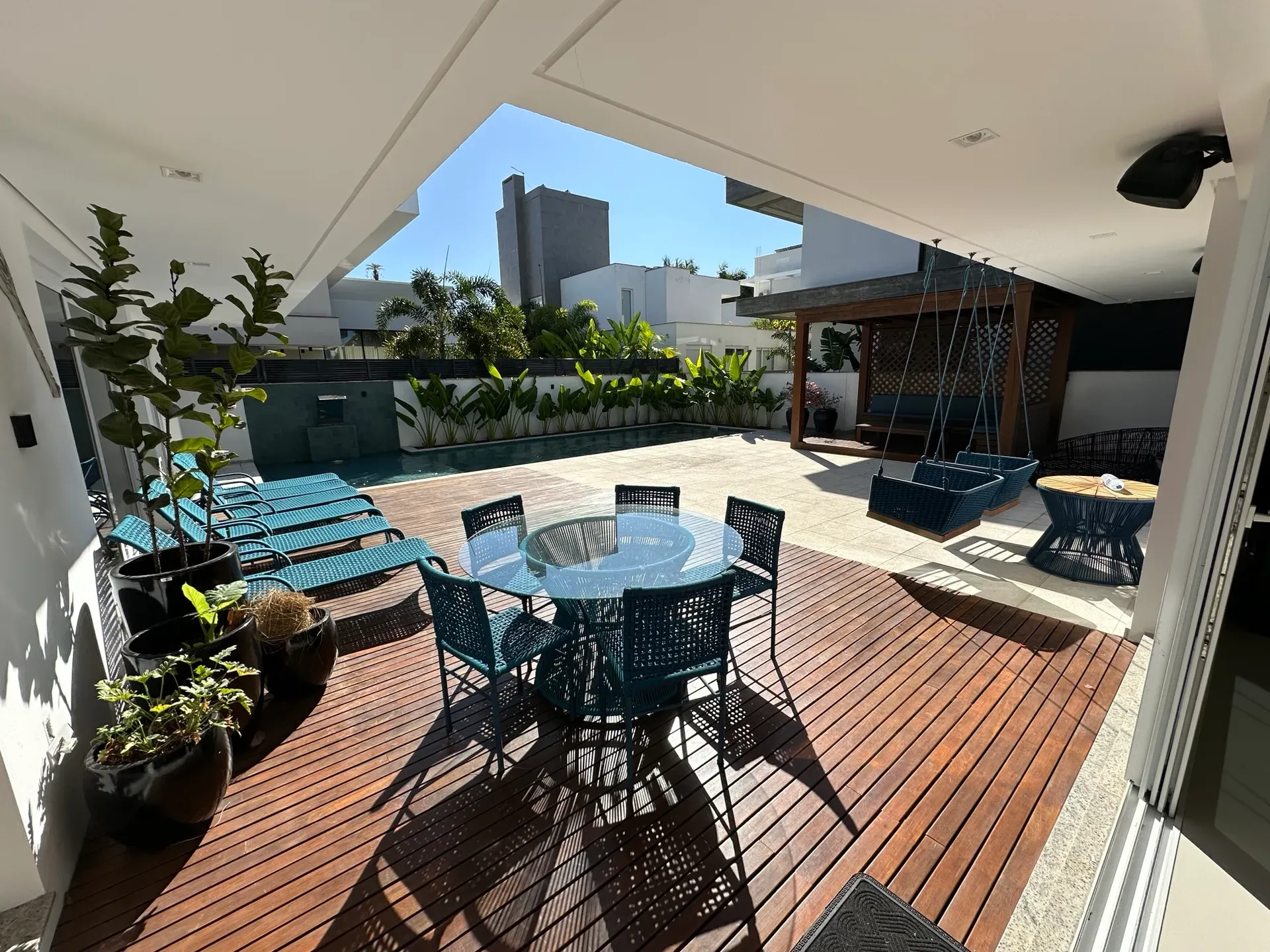 Casa mobiliada com 9 suítes e jacuzzi no prédio — photo 50