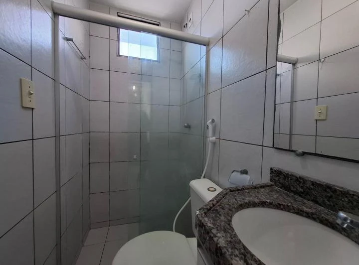 60 m² apartment on the 10th floor with 1 parking spot — photo 4
