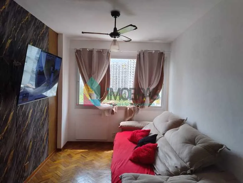 Furnished apartment with 2 bedrooms and a city view — photo 3