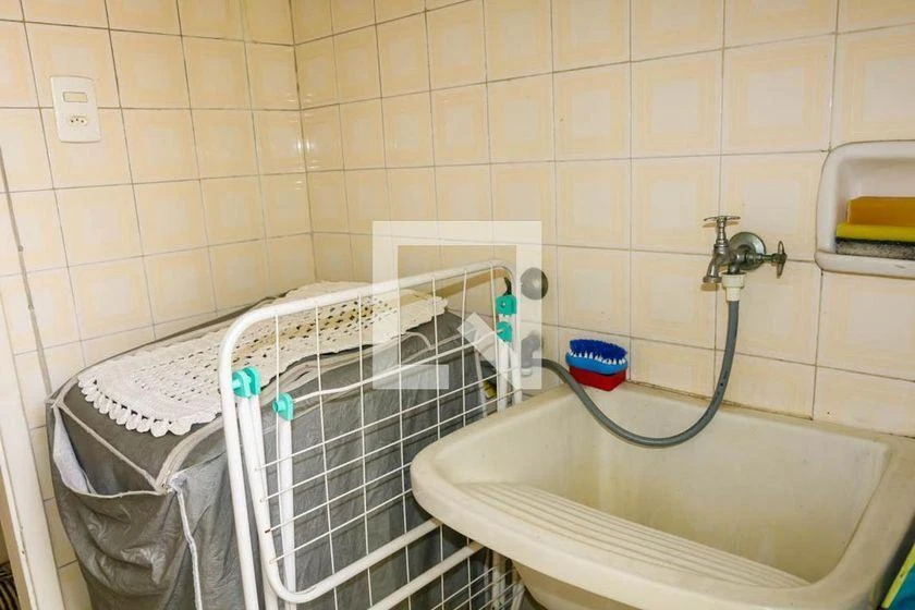Casa mobiliada com 3 quartos e cozinha fechada a gás — photo 28
