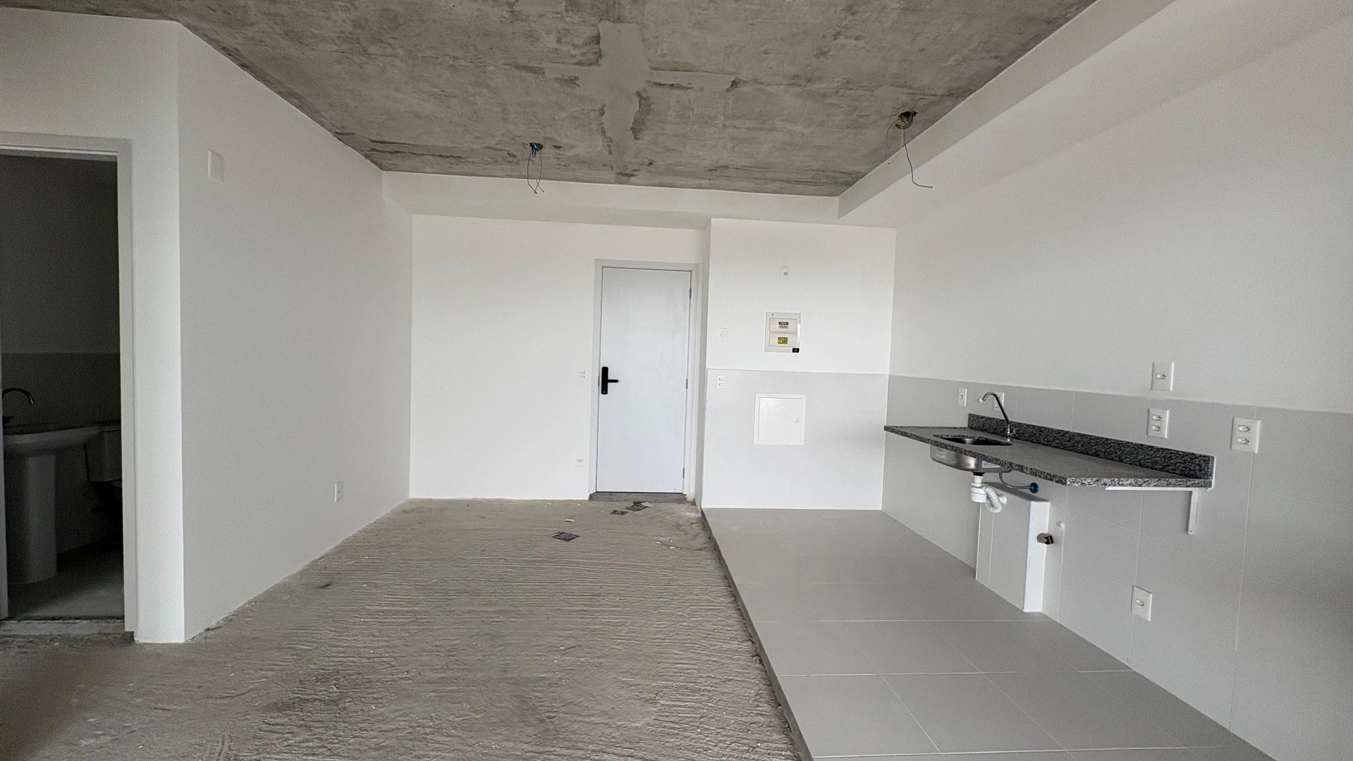 2-bedroom apartment with a mountain view in Rio de Janeiro — photo 2