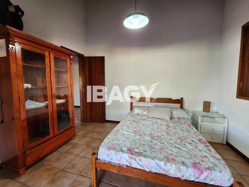 Furnished 2-bedroom house with balcony and 2 parking spaces — photo 15