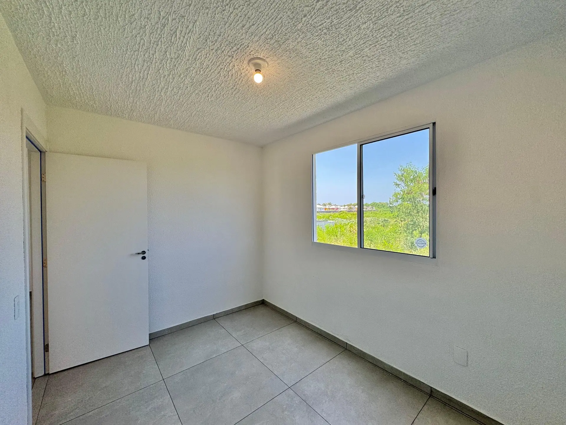 Unfurnished apartment with closed kitchen and 2 bedrooms — photo 20