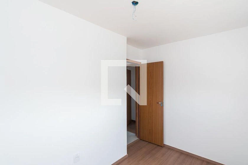 2-bedroom apartment in a building with a pool — photo 20