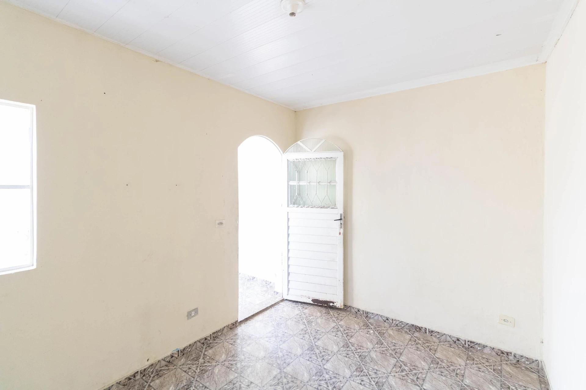Casa sin amueblar con 1 dormitorio y 1 baño — photo 10
