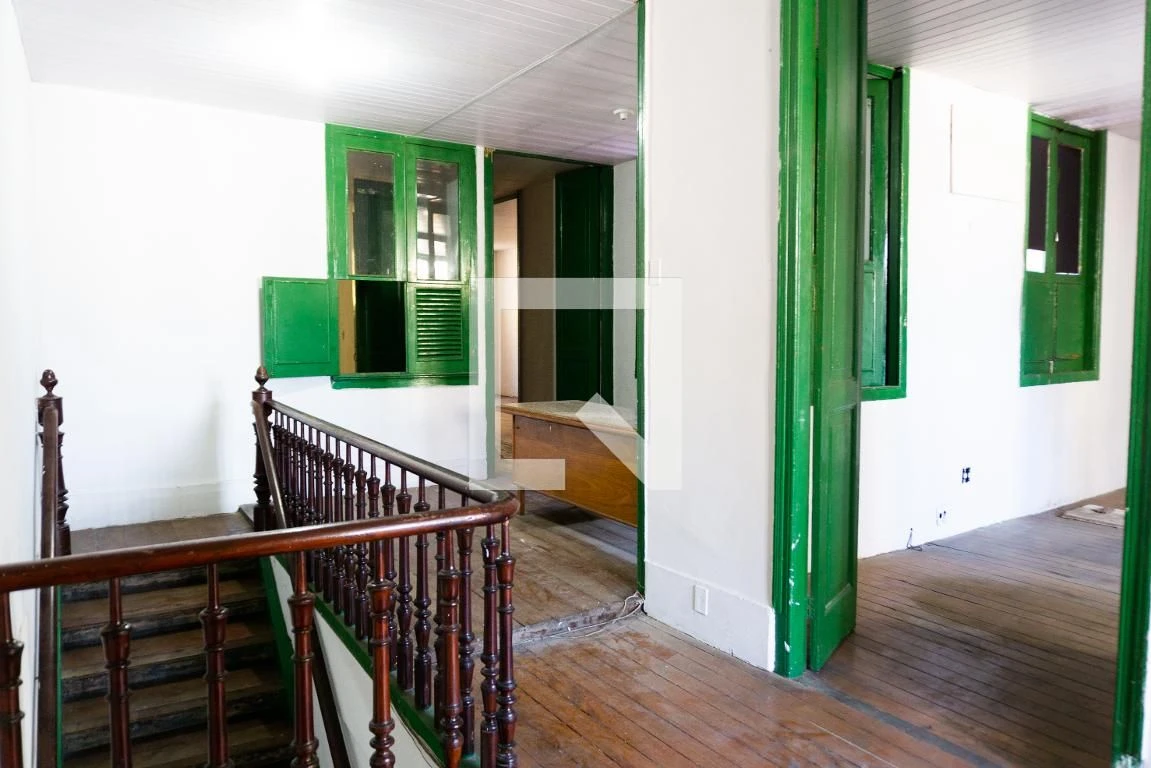 Rental house with 5 bedrooms and a closed kitchen room — photo 10