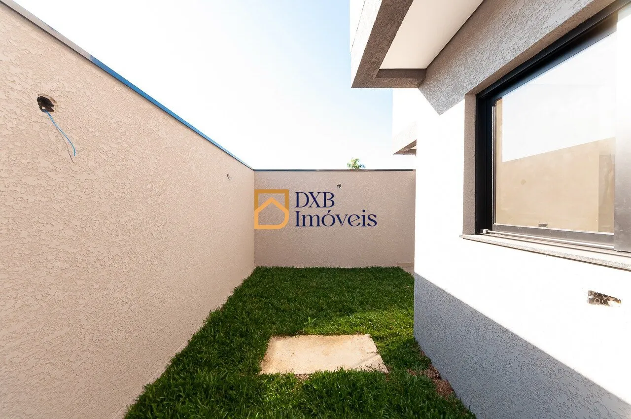 Condo house with 3 bedrooms and a guest half-bath — photo 20