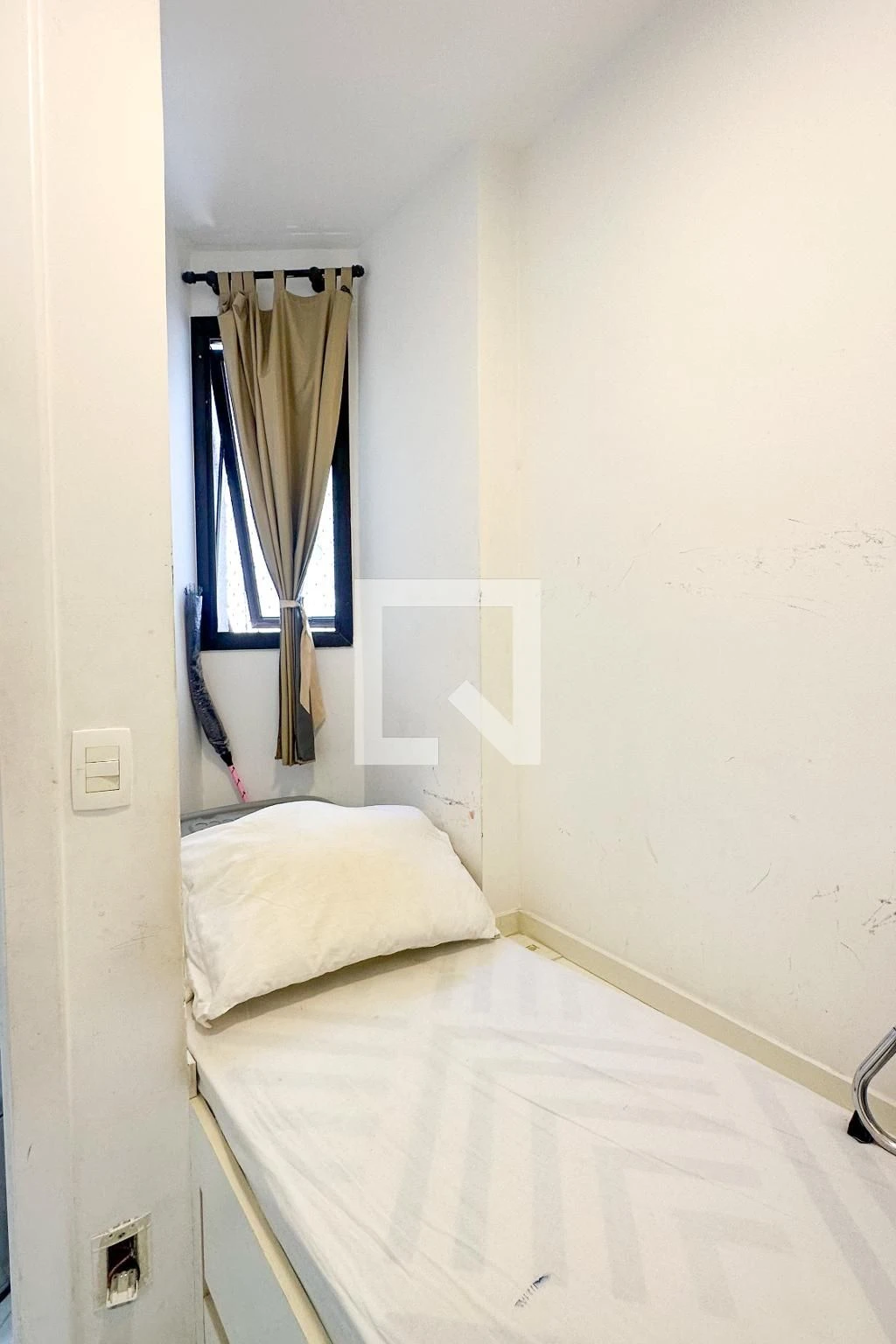 4-bedroom apartment with floor-to-ceiling windows — photo 54