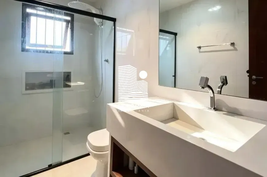 Casa con 5 dormitorios y piscina compartida — photo 22
