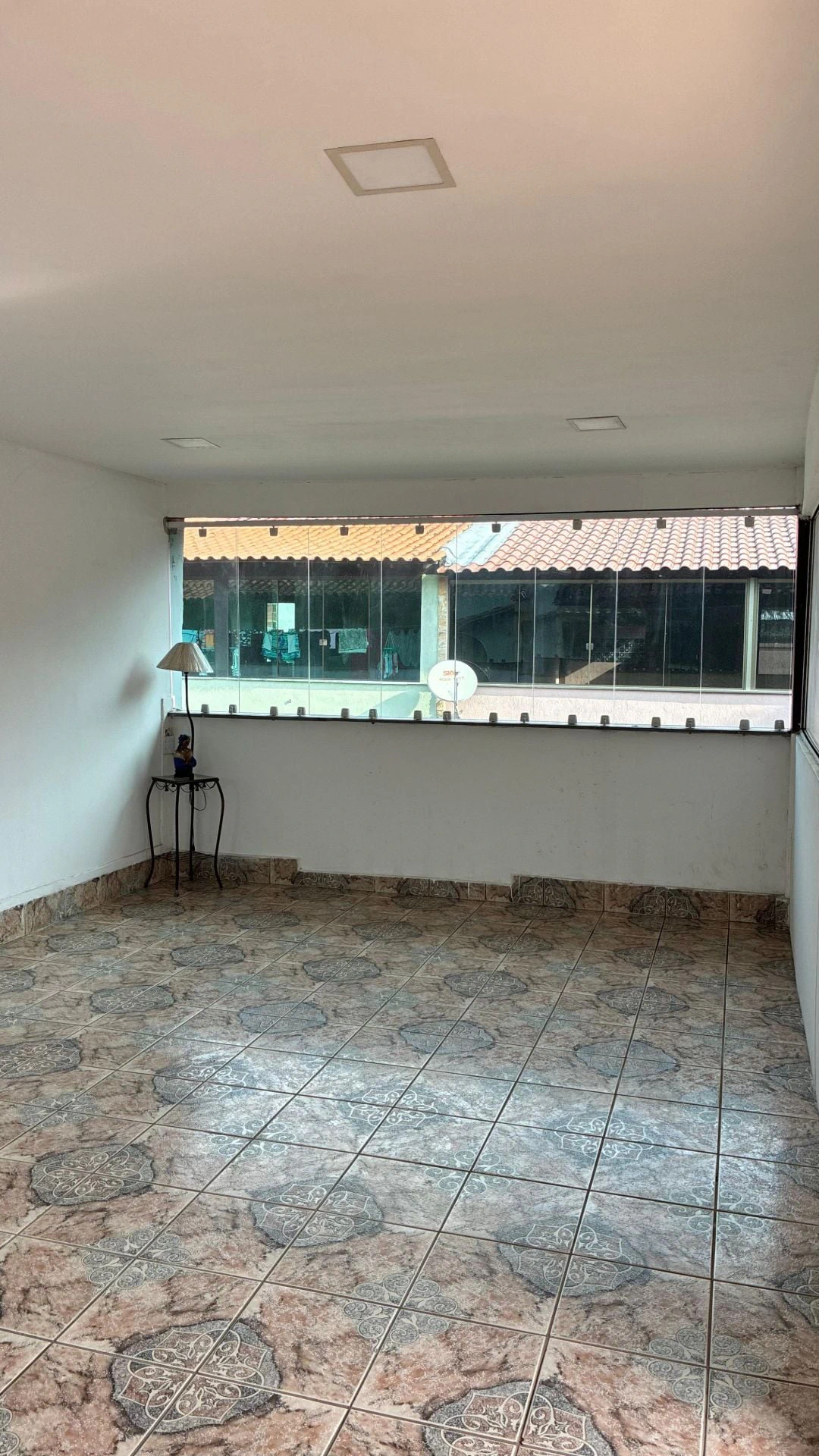 Casa amueblada con 4 dormitorios y 208 m² con jardín — photo 12