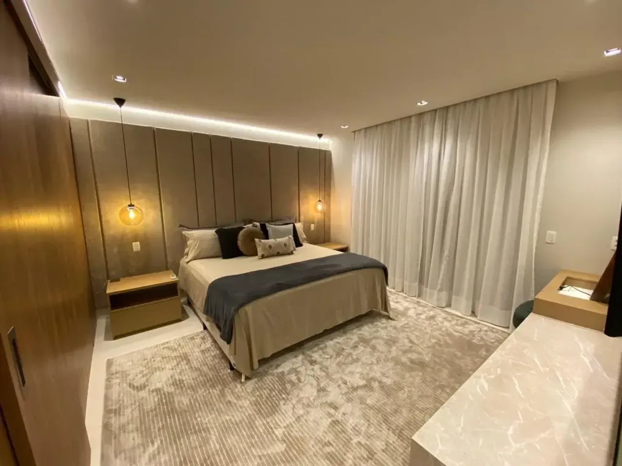 Casa com 5 quartos e 5 banheiros e 3 vagas — photo 11