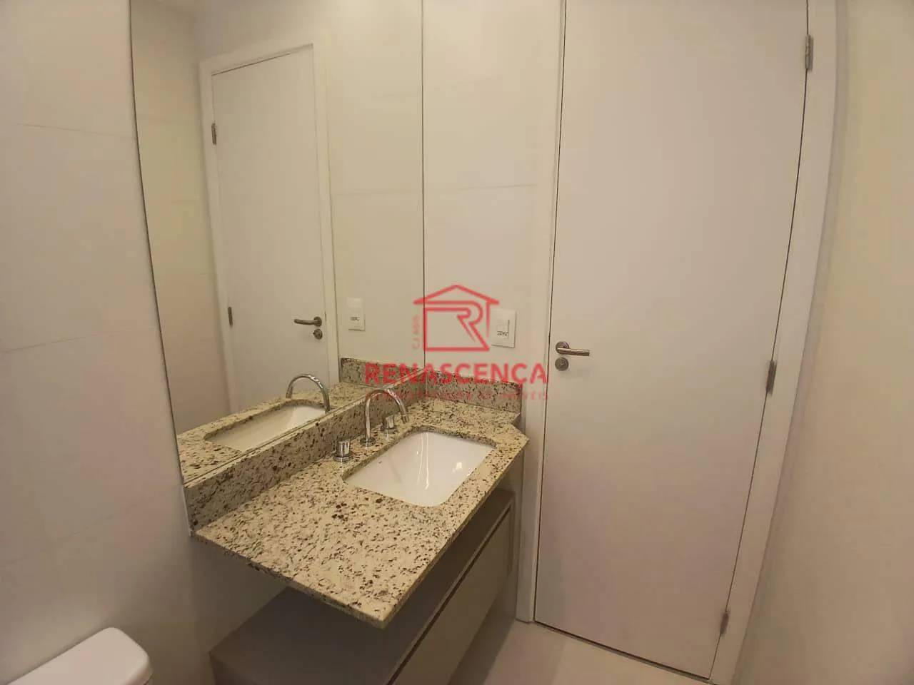 2-bedroom apartment with 1 bath and 1 parking space — photo 8