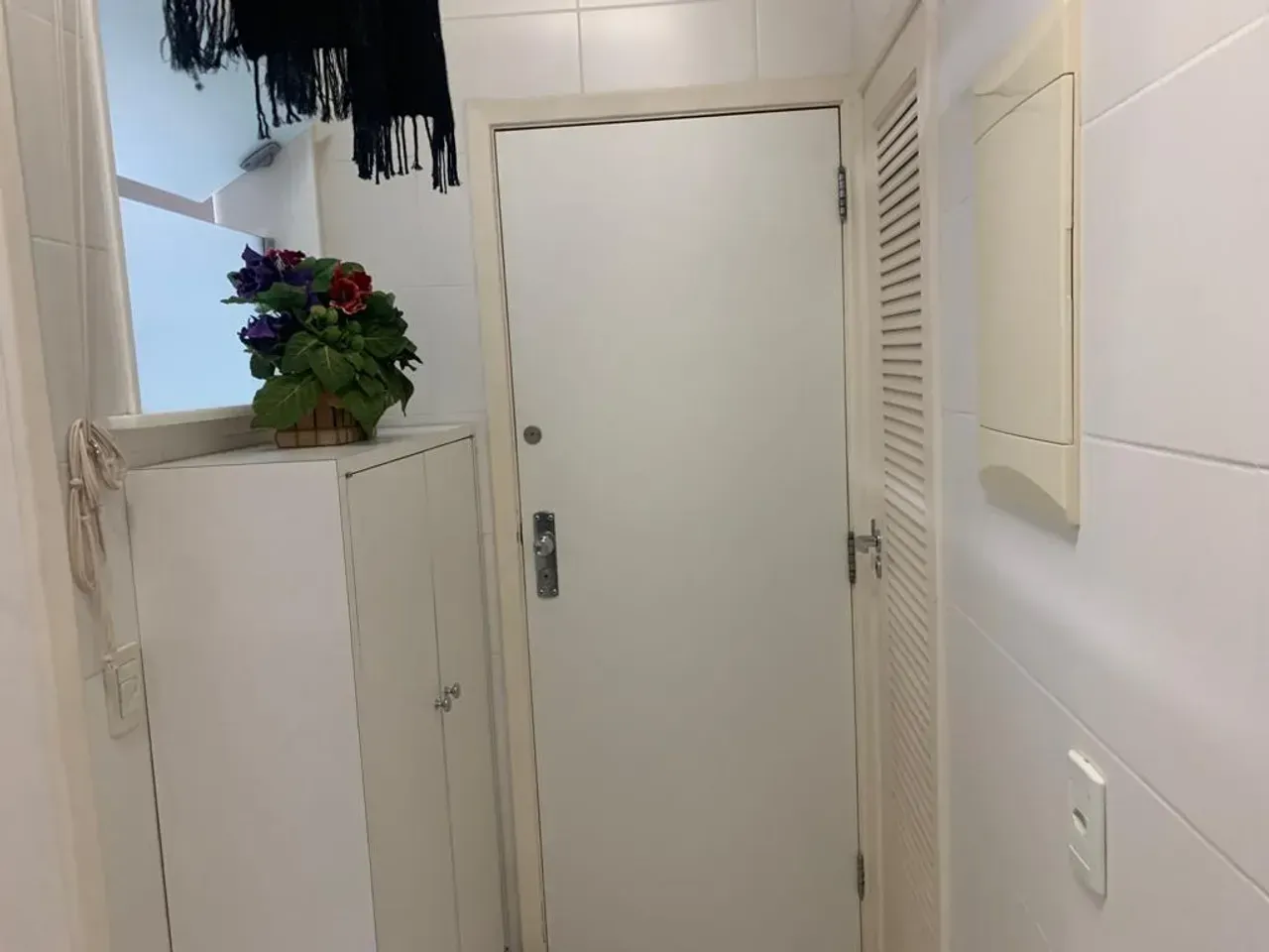 Furnished 110 m² apartment with 3 bedrooms and 3 bathrooms — photo 20