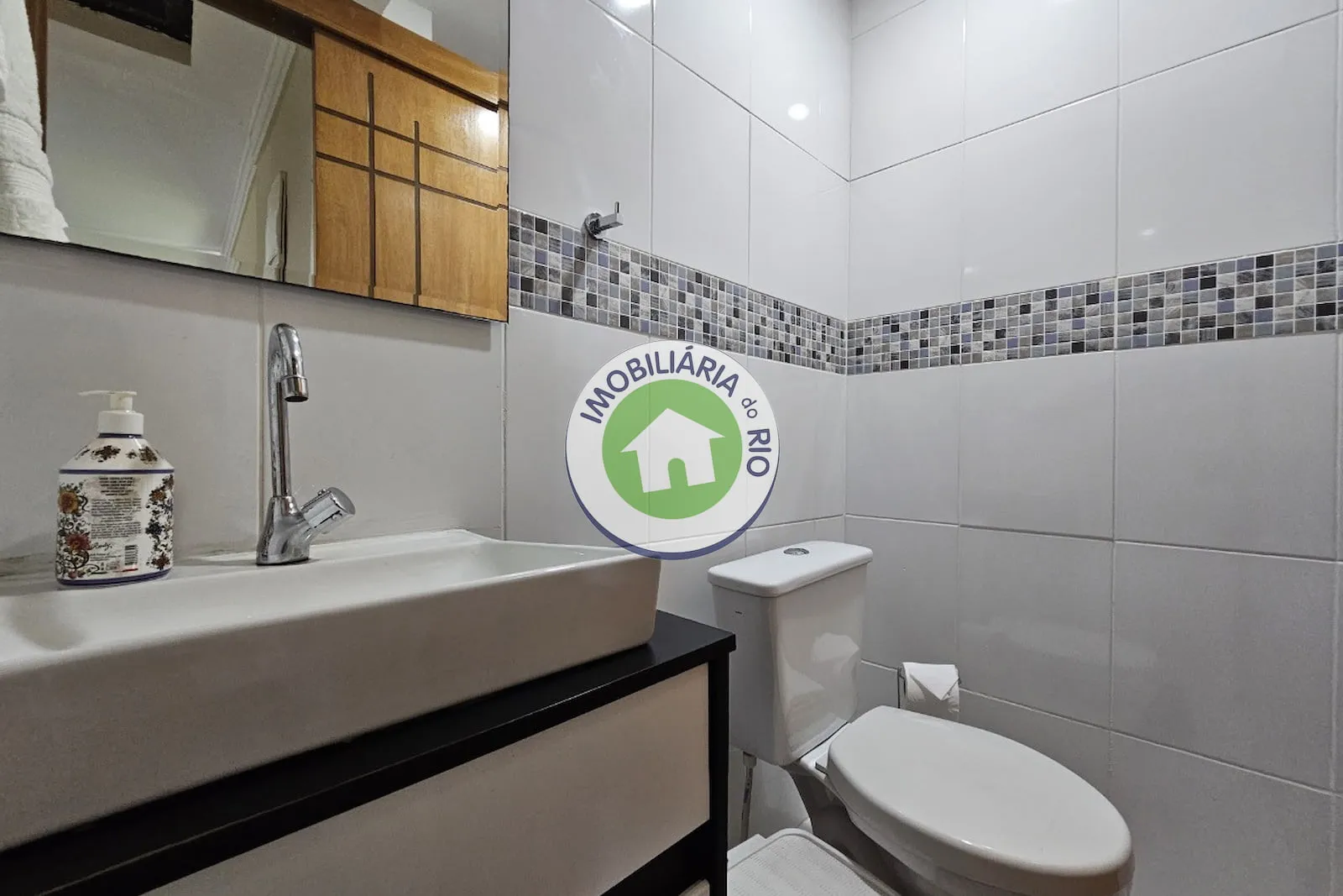 Casa mobiliada com 5 quartos e 2 suítes — photo 48