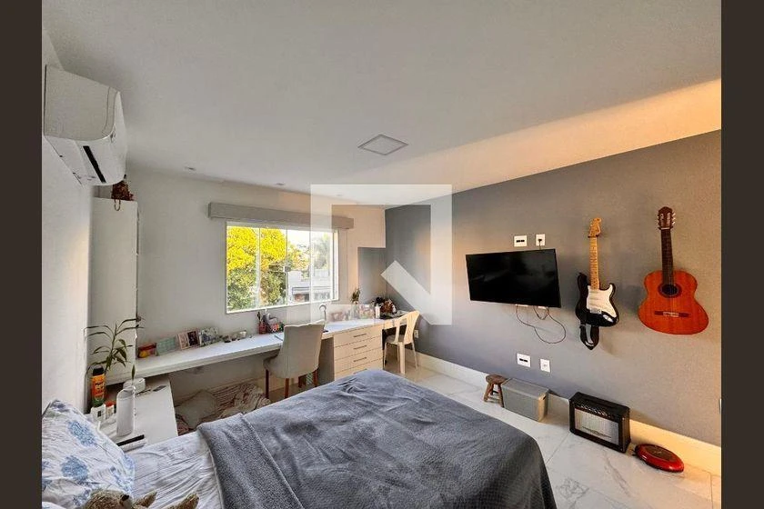 Casa para alugar com 6 quartos e 297 m², cozinha integrada — photo 22