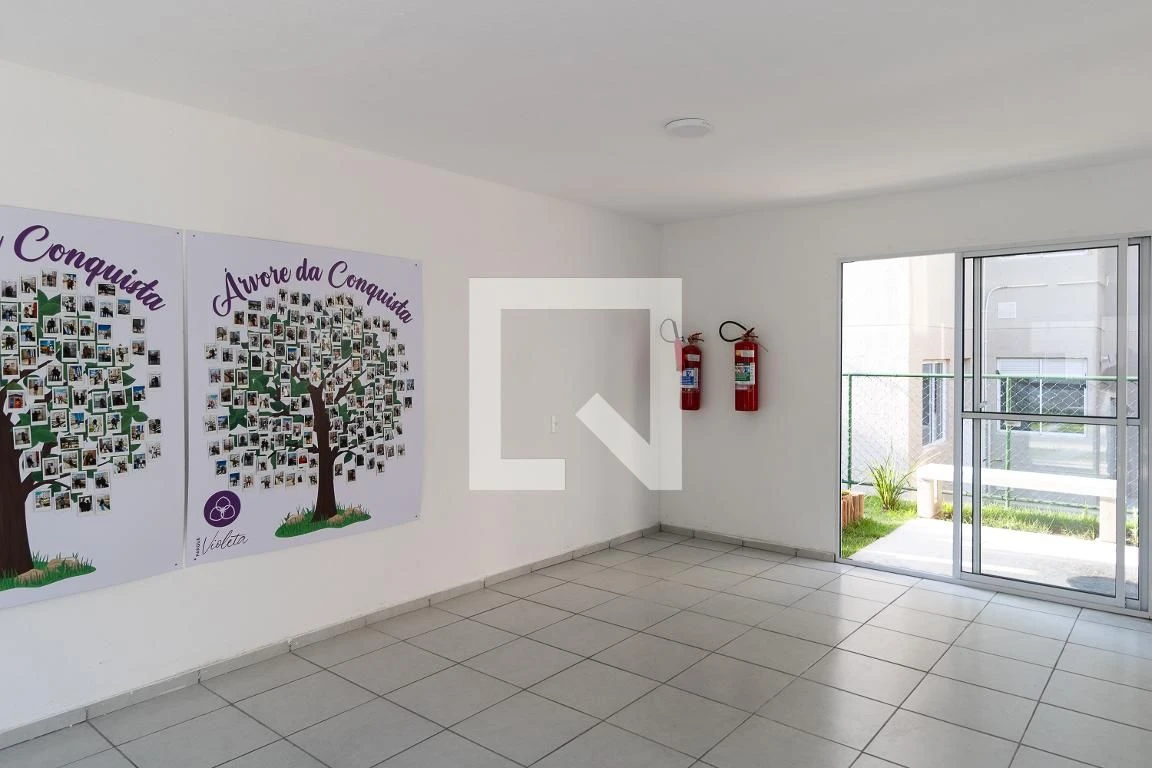 2-bedroom apartment with 1 bathroom and no parking — photo 38