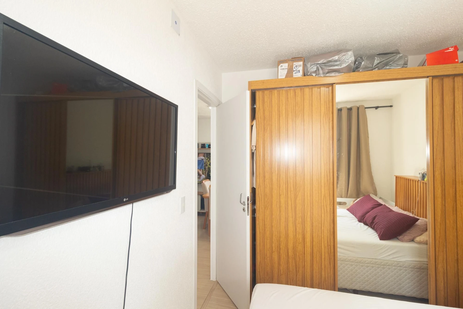 2-bedroom apartment with a washing machine — photo 40
