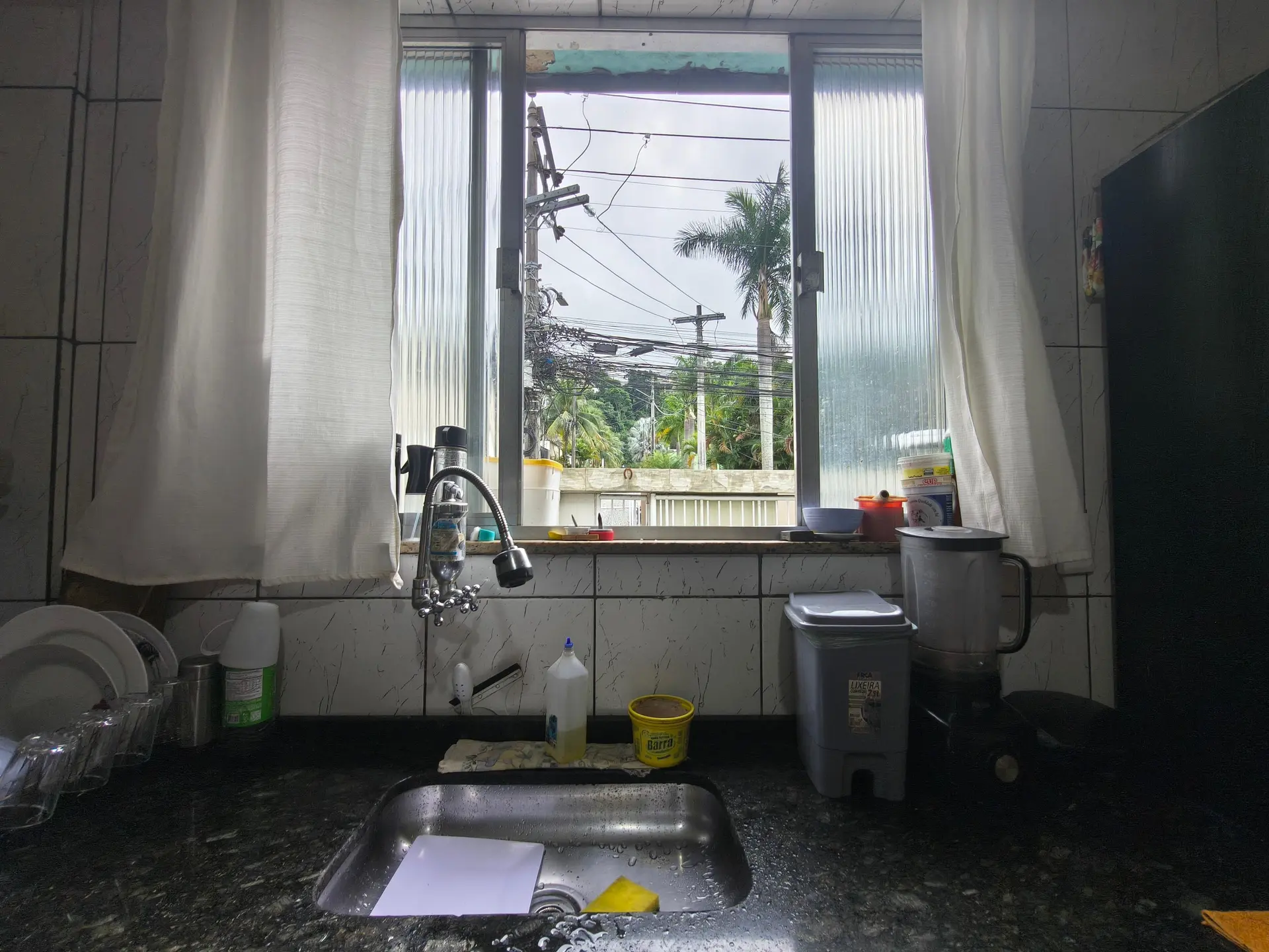 Мебльований будинок із 3 спальнями, 4 ванними та приватним садом — photo 43