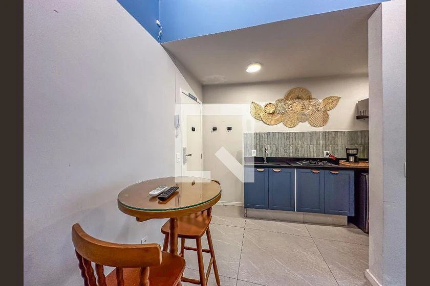 Furnished 32 m² apartment with 1 bedroom and no parking — photo 18