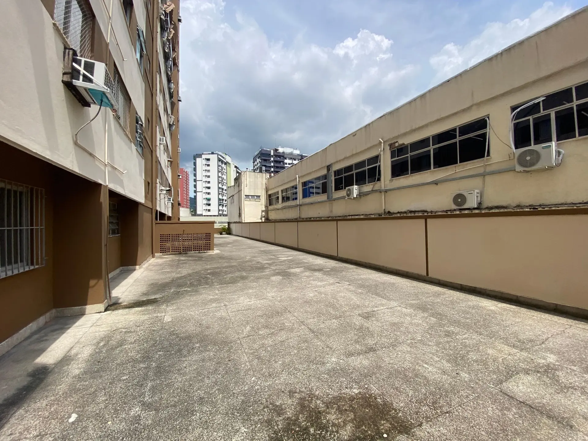 Furnished 2-bedroom apartment with 1 parking space — photo 10