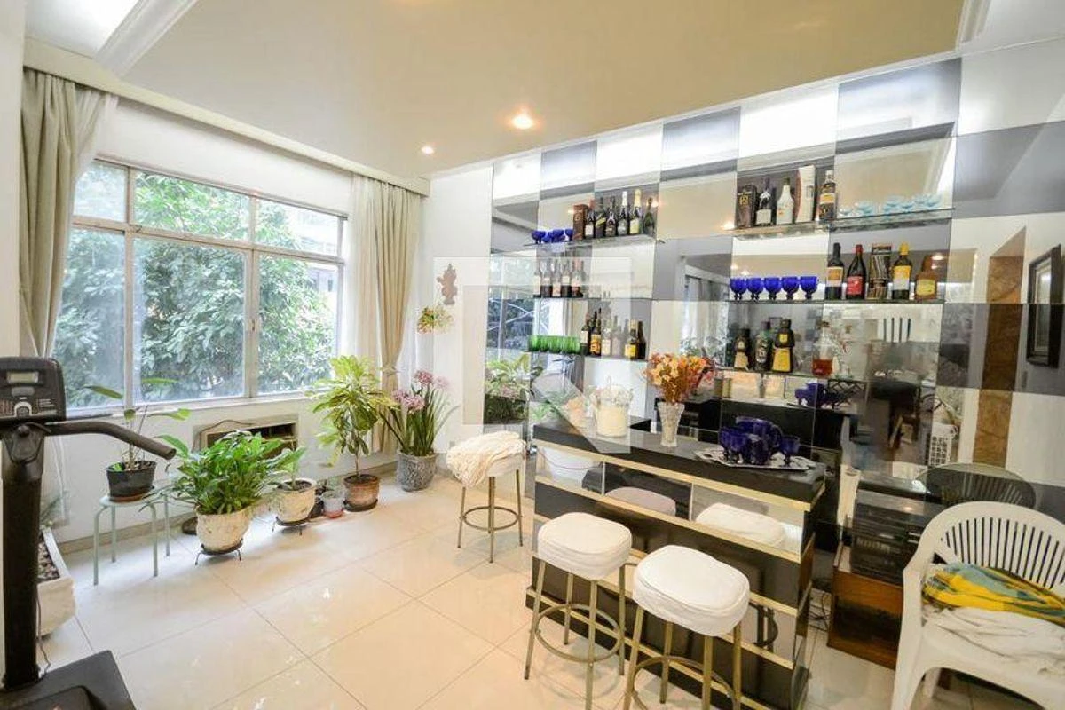 Apartamento com 213 m², 4 quartos e 2 suítes — photo 5