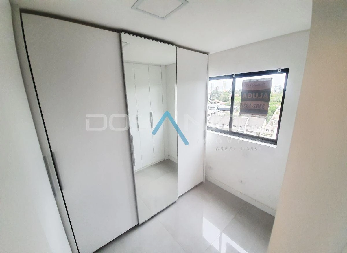 Home office in a 2-bedroom apartment, 128 m² — photo 11