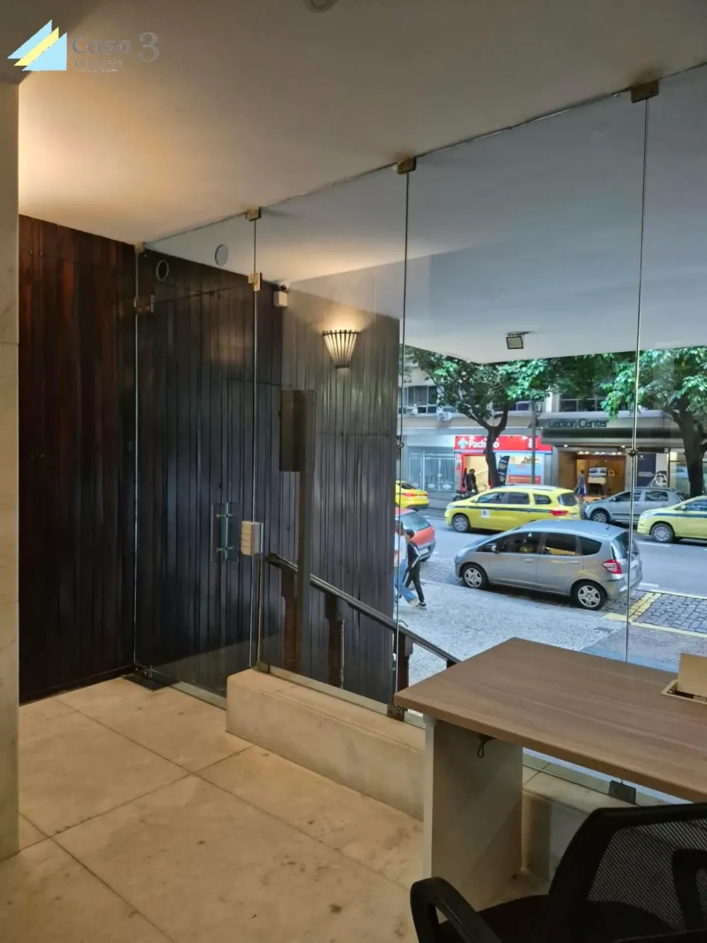 Furnished apartment, 48 m², with a home office — photo 11