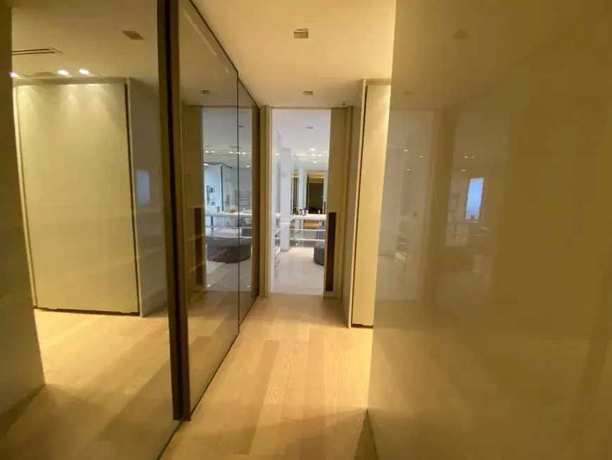 Apartamento sin muebles con 4 dormitorios y 5 baños — photo 48