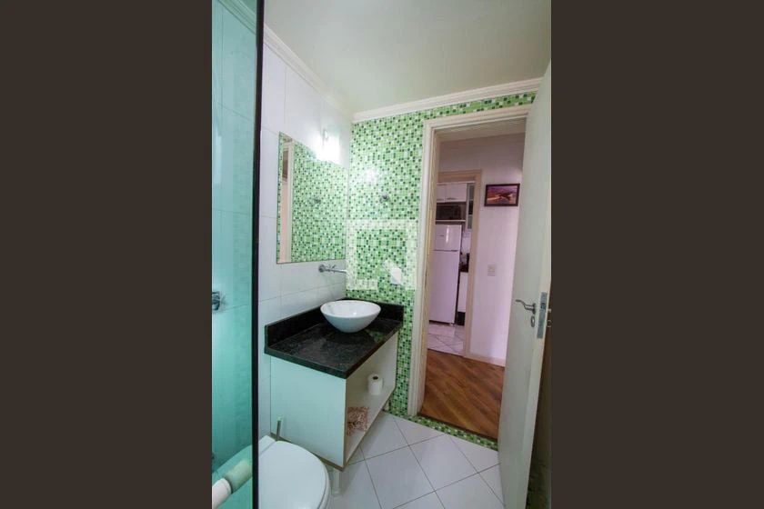 32 m² house with a home office and a washing machine — photo 9