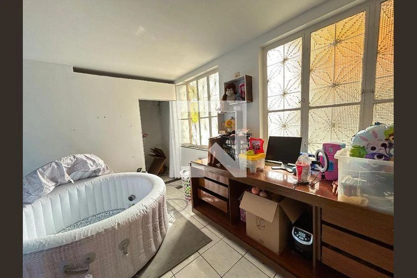 Furnished house with 4 bedrooms and 2 bathrooms — photo 46