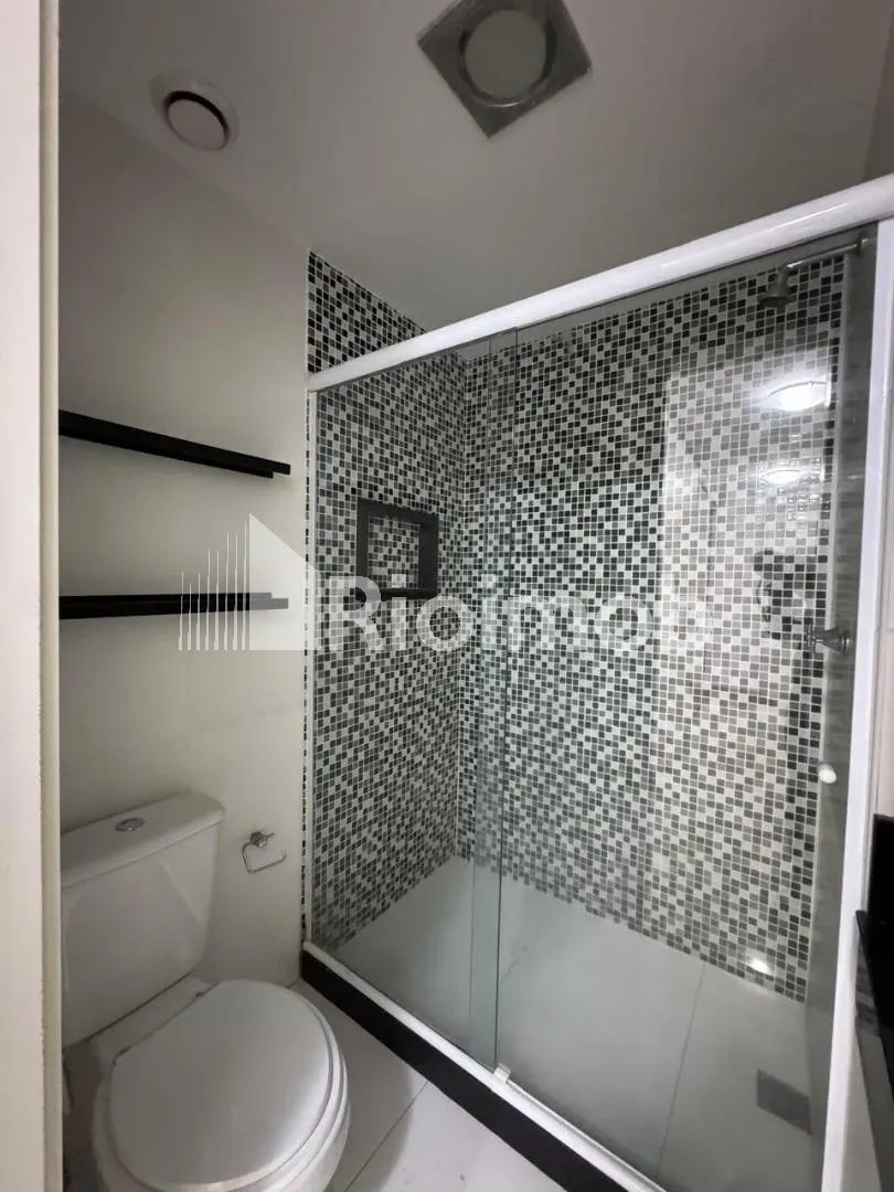 4-bedroom apartment with a mountain view in Rio de Janeiro — photo 5