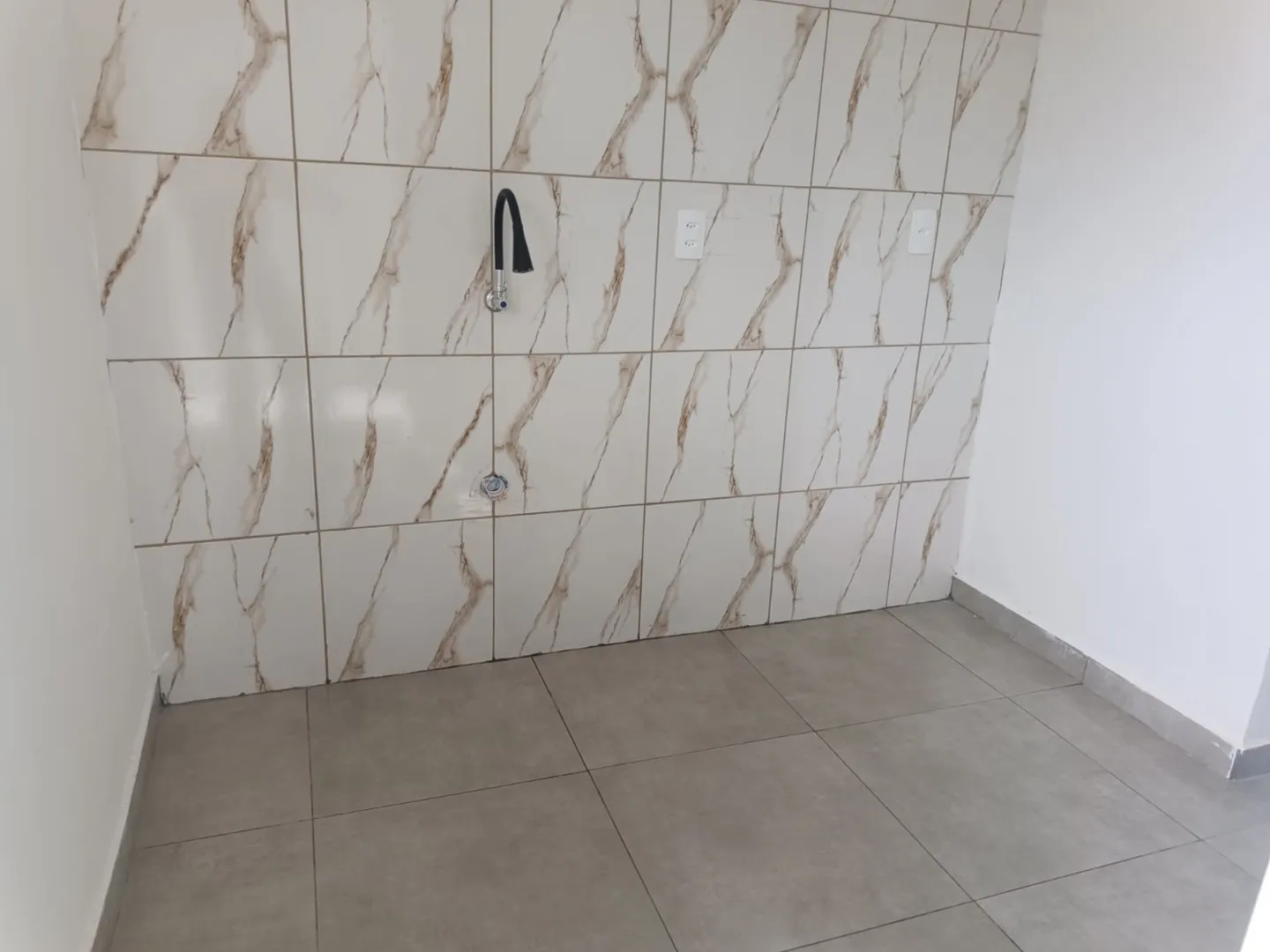 One-bedroom, 28 m² apartment in Curitiba — photo 2