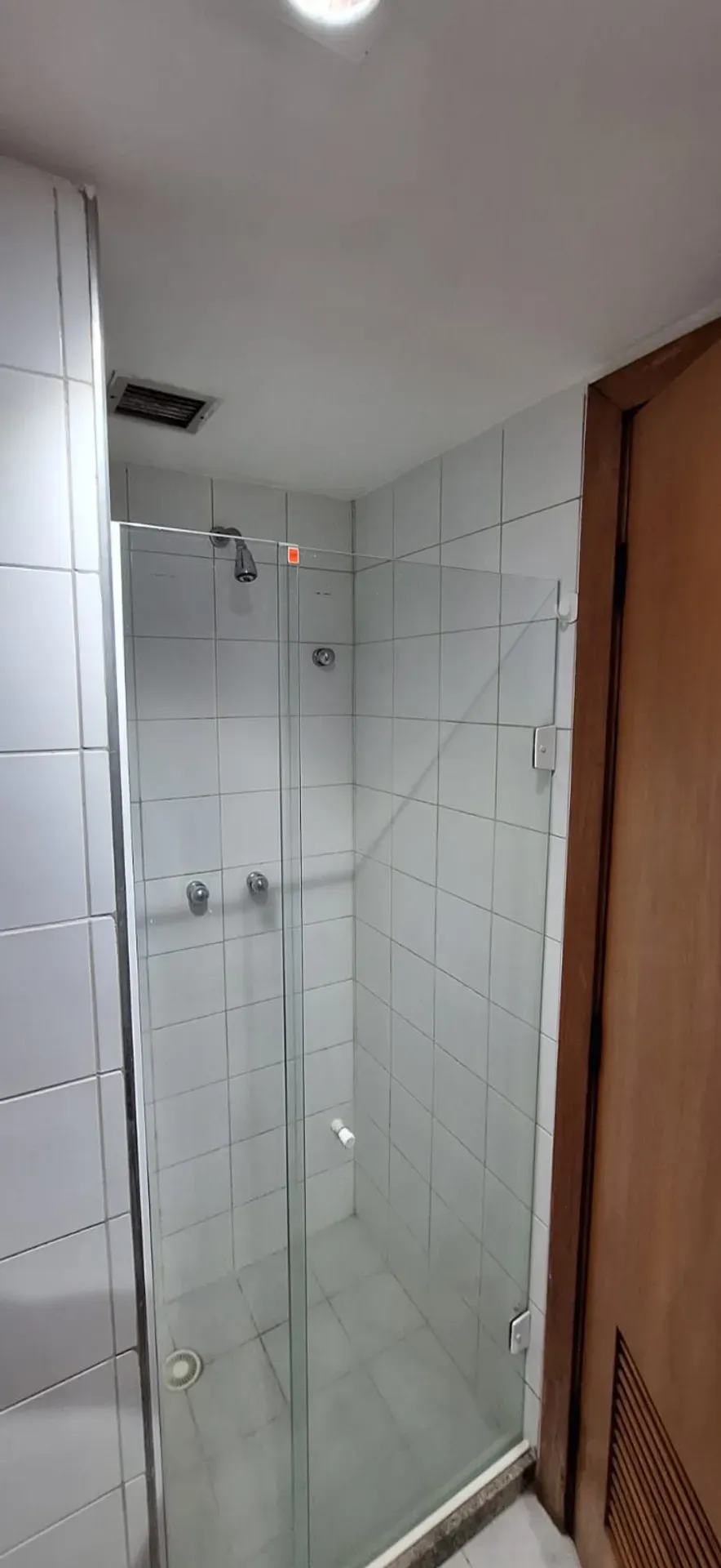 70 m² apartment with 2 bedrooms and 2 bathrooms — photo 31
