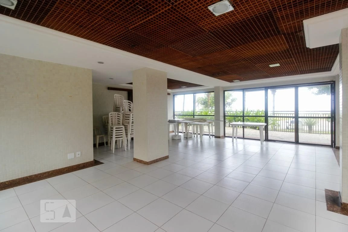 Furnished apartment, 90 m², with a glass-enclosed balcony — photo 51