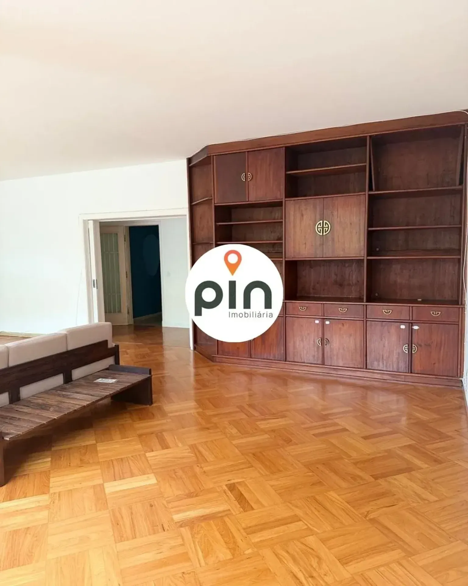 Apartamento para locação com 4 quartos e piso de madeira — photo 26