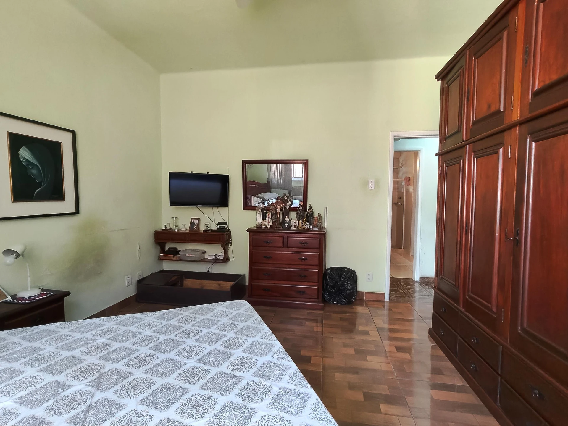 Furnished 3-bedroom apartment with 2 bathrooms — photo 27