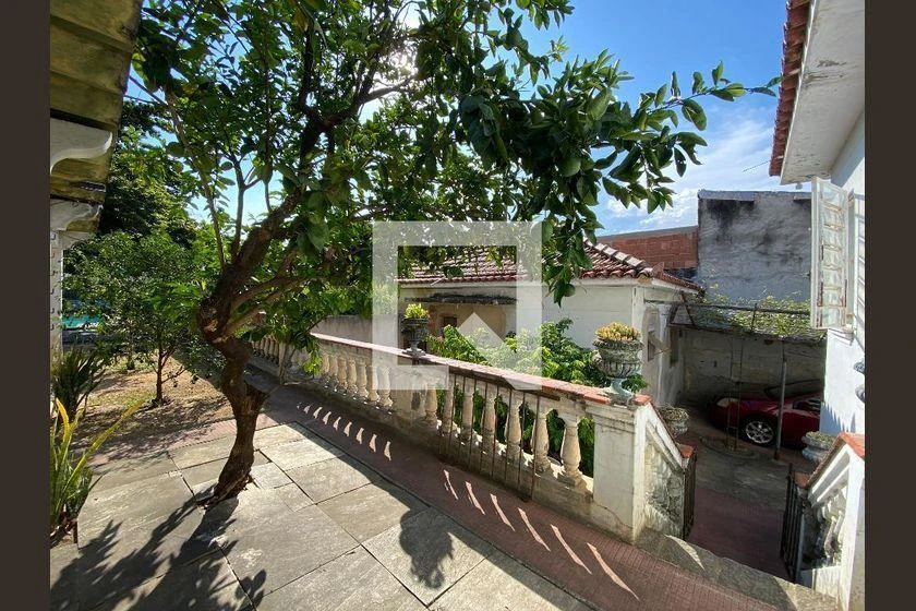 Casa para locação com varanda e 4 quartos, 1147 m² — photo 49