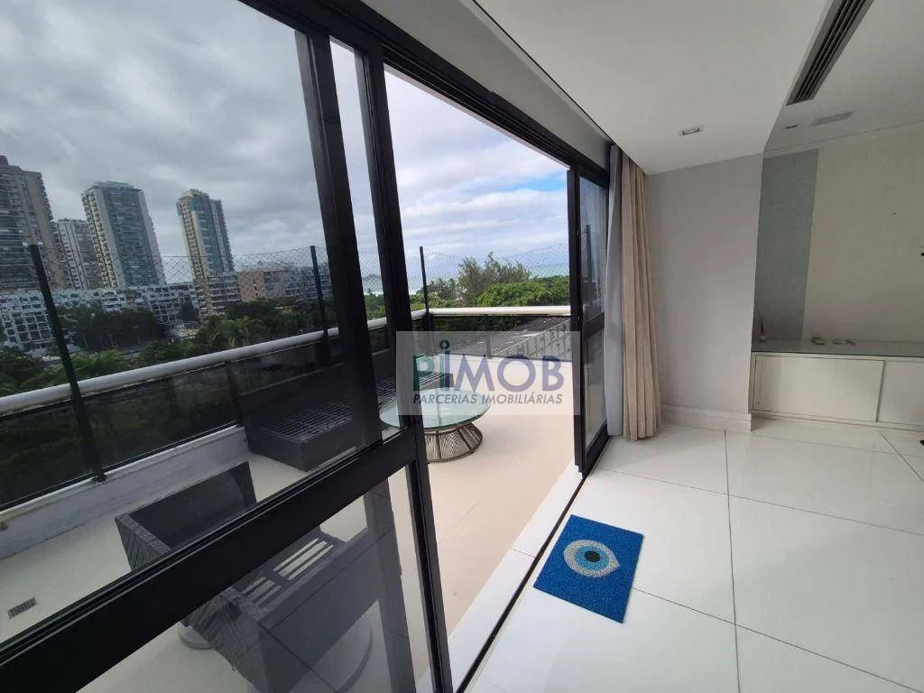 Furnished duplex penthouse with 3 bedrooms and 256 m² — photo 55