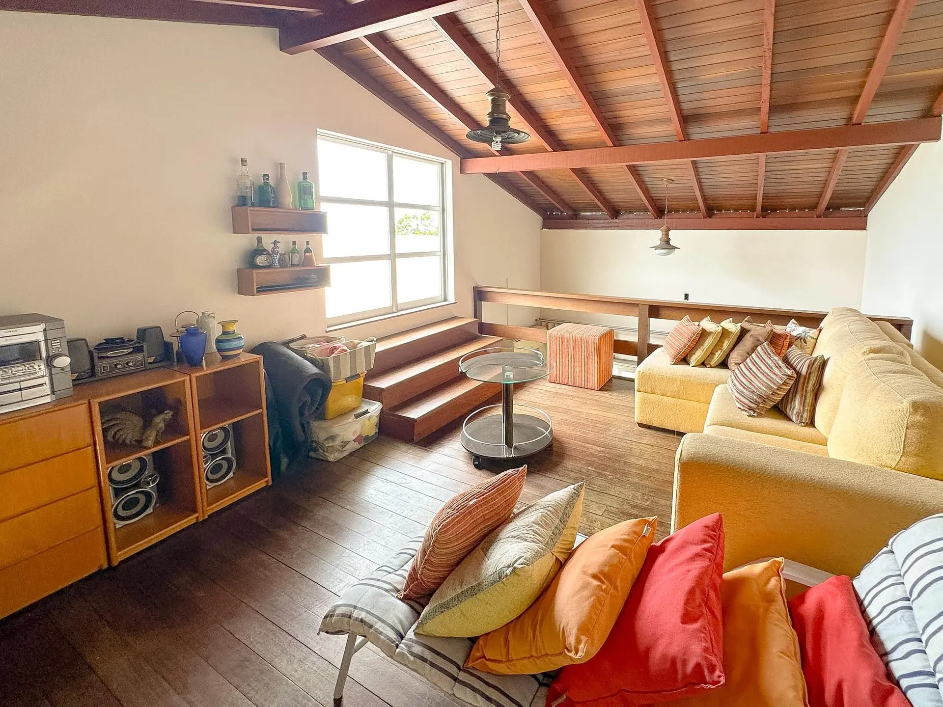 Furnished house, 250 m², with a bathtub — photo 28